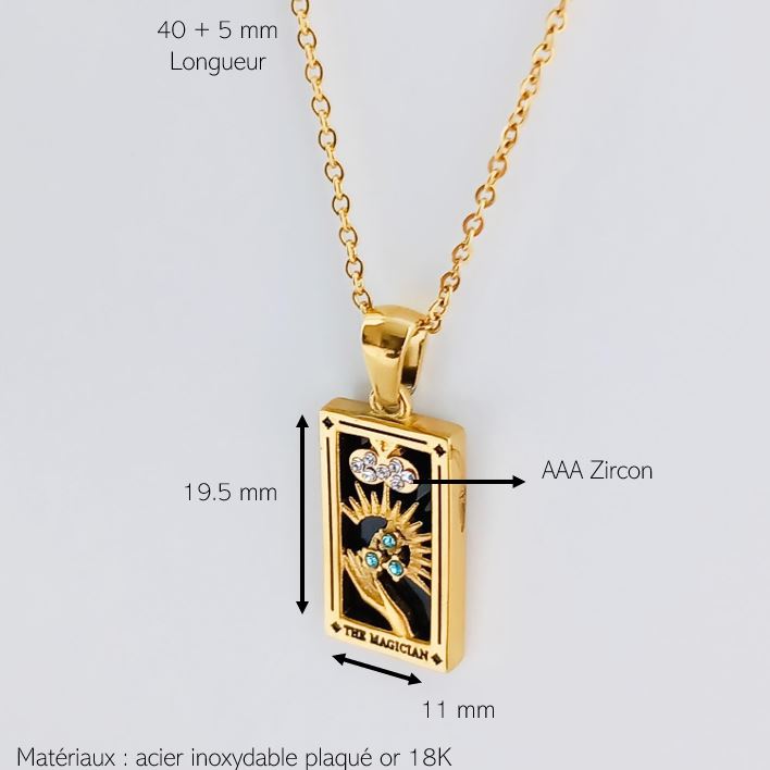 Notre collier le Magicien inspiré du tarot de Marseille est en acier inoxydable plaqué or